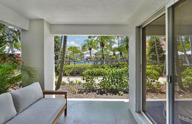 Dharma Home Suites Dania Beach at Sheridan Ocean Club - Photo 35