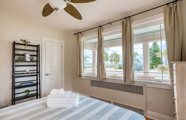 Waterfront Paradise - Foto 27