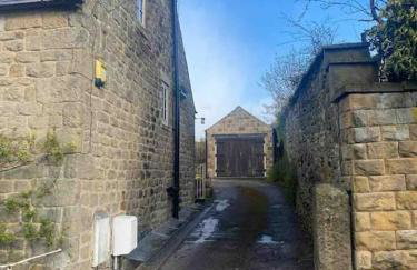 Charming Coates Cottage - Photo 28