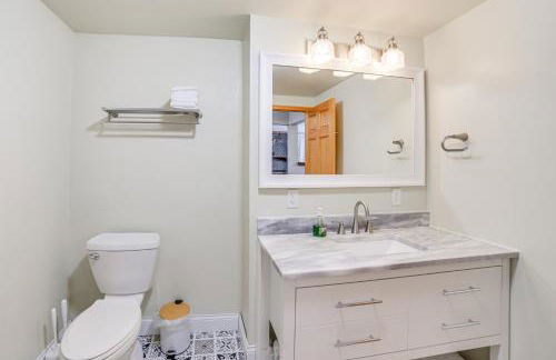 Walk to Water Lake House in Suring! - Foto 13