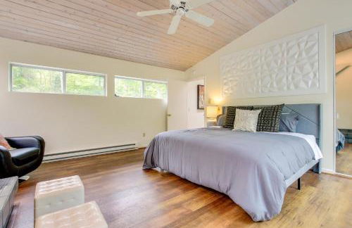 Modern Waterfront Home - 1 Mi to Cave Point Park! - Photo 25