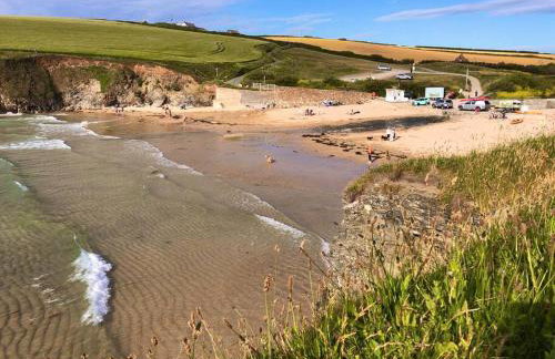 Cosy Seaside Bothy For 4 In Trevone Bay Close To Beach and Padstow - Photo 14