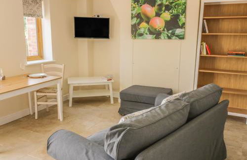 Cider Cottage - Photo 2