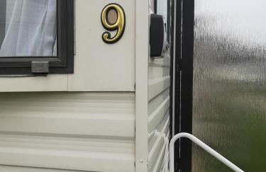 Lovely 2-bed Caravan in Walton on the Naze - Foto 15