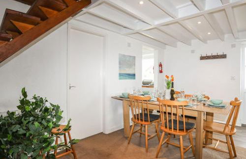 Rhiw - 1 Ty'n Don - Photo 7