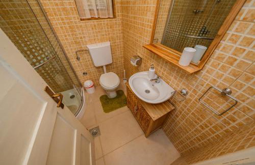 Beautiful cottage with heated pool for 22 ppl - Foto 42