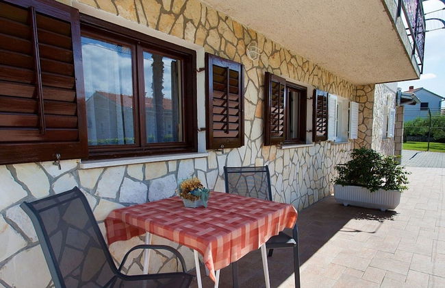 Cozy Apartment in Malinska near Sea - Foto 12