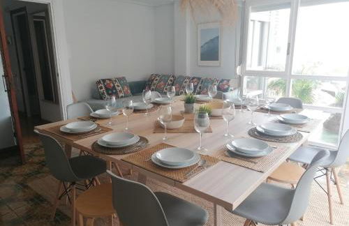 Amplia y cómoda casa en la playa de Berria - Foto 9