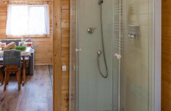 Domek nad jeziorem Strykowskim - Foto 25