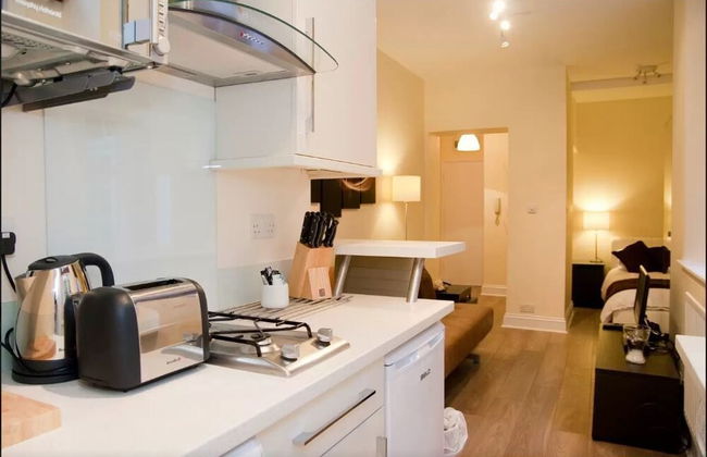 SHQ Apartments - Photo 70