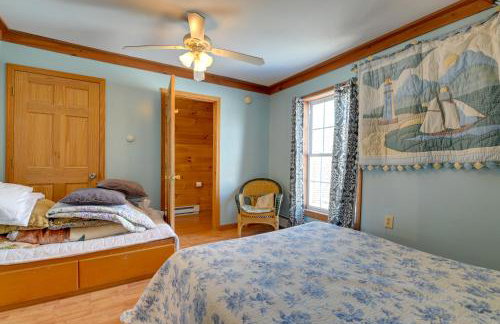 Steps From Lake George! 8-Acre Home with Dock Access - Foto 20