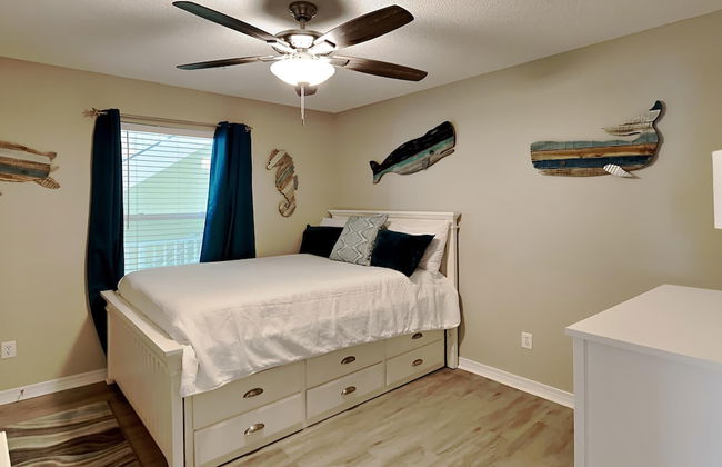 Gulf Island by SVR - Photo 2