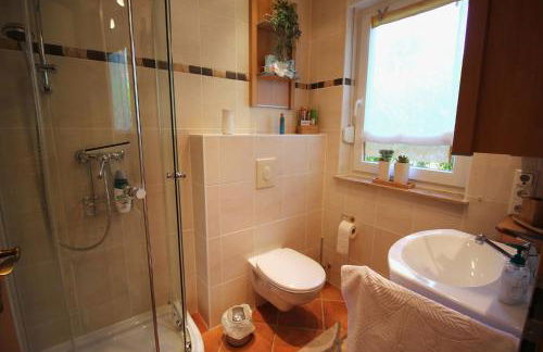 Seweko - Ferienhaus am Donnerberg - Kamin & Küche - Photo 13