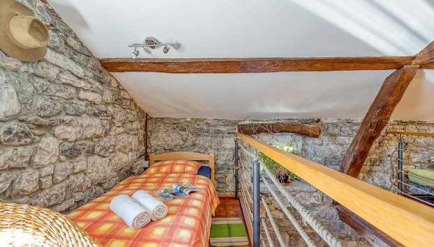 Countryside House - Photo 4, Chambre