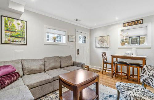 Serene 2BR-2BA walkable retreat in the Heart of DC - Foto 13