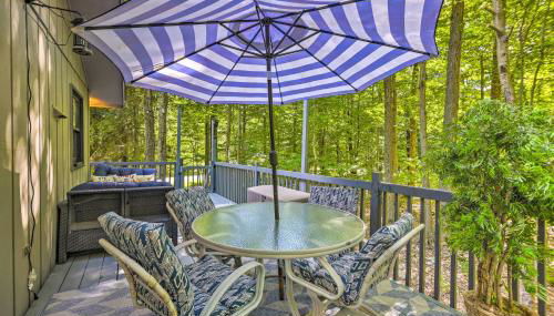 Wraparound Deck Big Bass Lake Home in Gouldsboro - Foto 2