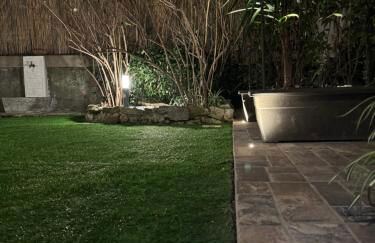 Lucy's Flowers - Photo 14