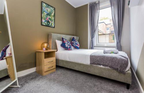 Luke Stays - Saint Aidans Street - Foto 21