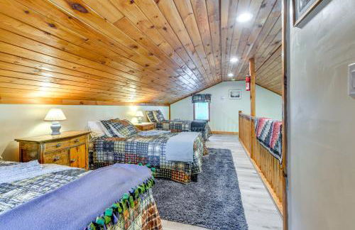 Inviting Peru Cabin with Patio, Grill and River Access - Foto 17