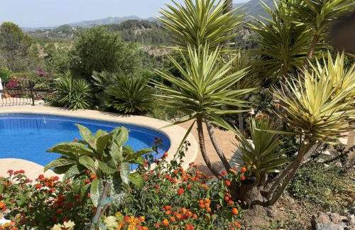 Mediterranean Escape with Garden - Foto 11