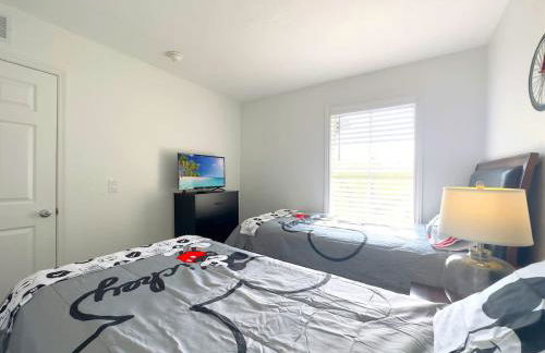 Modern 4BR Home in Regal Palms Resort near Disney - Foto 22