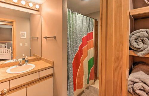 Wooded Waterfront Grantham Home Less Than 10 Mi to Ski! - Foto 29