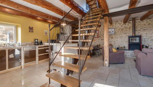 Holiday Home in Saint-Beauzire with Garden and Private Terrace - Foto 4, Other