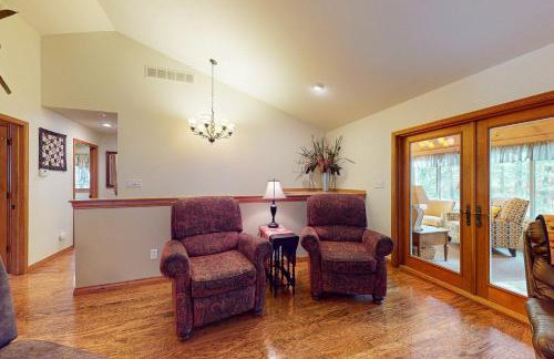 Manitowish Mike’s - Photo 9