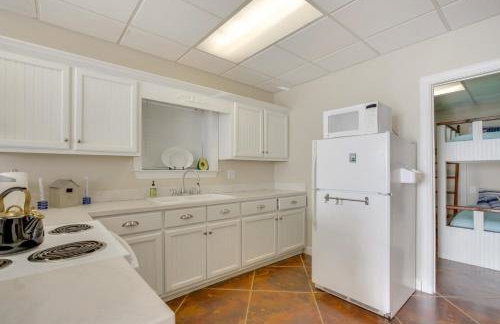 On-Site Lake Access Serene Waterloo Getaway - Foto 4