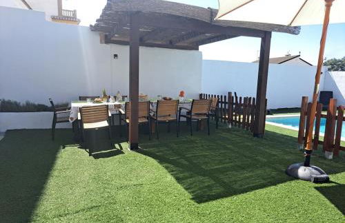 Magnificent villa: 2 private pools, BBQ, garden & parking. 13 per. In Padul - Foto 18