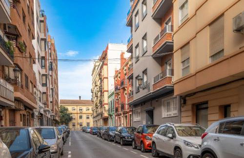 Bright, Brand new & Very Comfortable Apartment - Photo 25