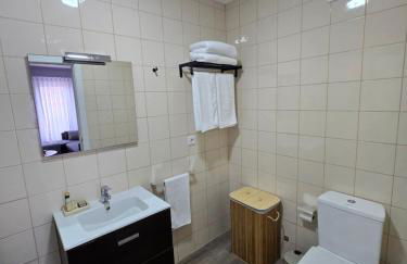 Cozy Dot Apartment - Photo 12