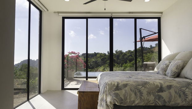 Prime Hermosa: Ocean View Villa w/ Infinity Pool by RedAwning - Foto 2, Habitación