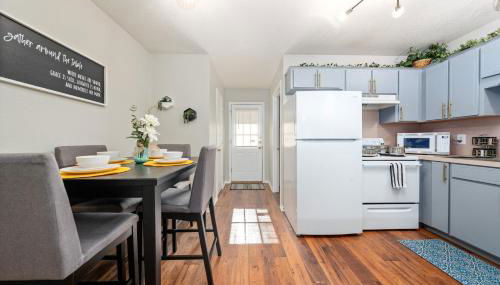 ZRoyal Stay 2BR Mid-Term Housing Near Ft Cavazos - Ideal for TDY, Travel Nurses, Contractors, and Extended Stays - Foto 4, stove, dishwasher, minibar