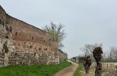 zons22 - Tiny Loft in Dormagen am Rhein im historischen Denkmal - zwischen Köln & Düsseldorf - Photo 24