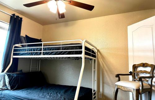 The Rustic @ Paseo de Encinal Drive - Foto 23