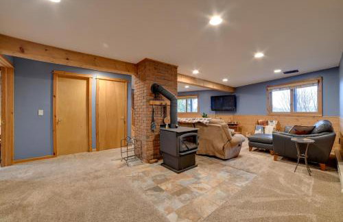 Spacious Finger Lakes Home w/ Mountain Views - Foto 12
