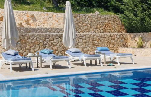 Villa Iremia, Piscine à Débordement & Vue Mer Panoramique - Foto 16