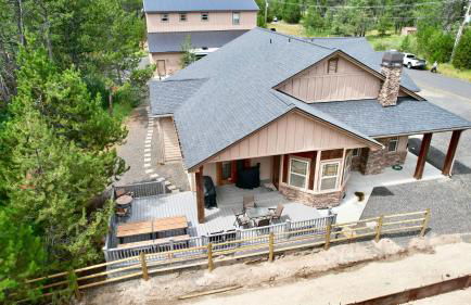 New! Black Bear Inn - Pet friendly - trailer parking - walk to lake - rustic - Foto 35