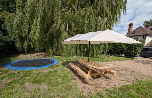 A historic Pub with a modern twist - The Greyhound - Foto 25