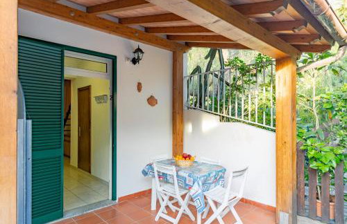 Simona Giardino - Photo 1