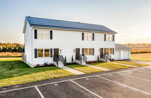 Charming 2BR Home w Outdoor Space & BBQ Grill - Foto 6