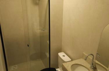 Studio para até 3 pessoas no centro de Belém, com vaga e psicina - Photo 7