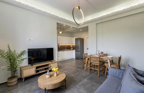 Elia Syros - Photo 15