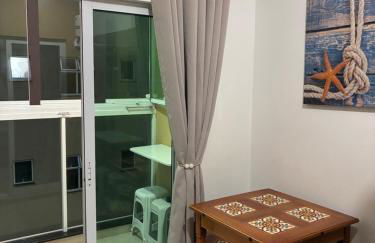 Lindo Studio Matinhos Prédio na beira mar. - Foto 6