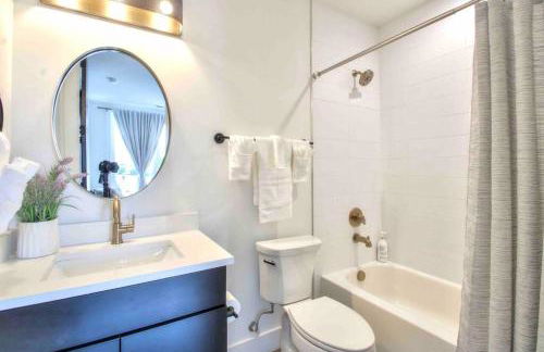 LUXURIOUS MORDEN LOFT Huge Rooftop & Skyline Views - Foto 34