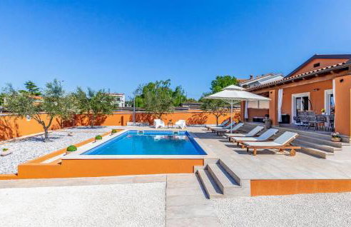 Amazing Home In Pula With Kitchen - Foto 11