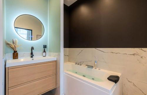 Le Quatrième Mur - Foto 14