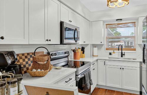 Coastal Paradise Condo Steps To Crescent Beach - Foto 19