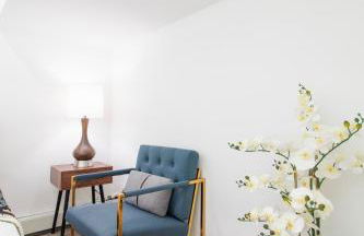 Exceptional & Central, Garden Suite, Top Amenities & Care! - Foto 15